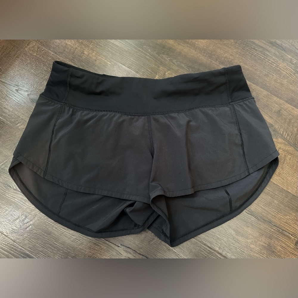 Lululemon Run Hotty Hot Shorts, 4 Reg